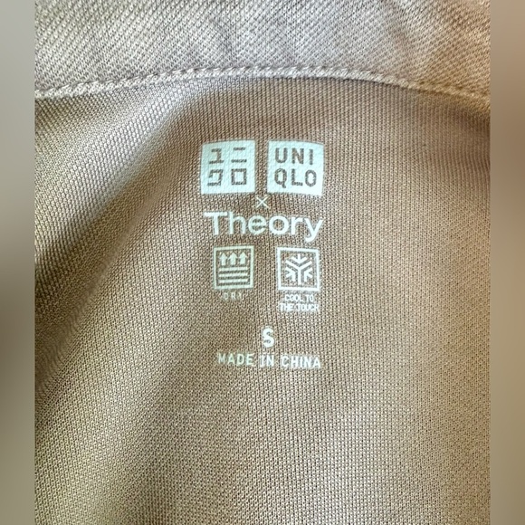 Uniqlo x Theory Collab AIRism Shirt 🤎 Taupe Brown | Size S | Cool & Minimalist 👕 - Picture 3 of 10